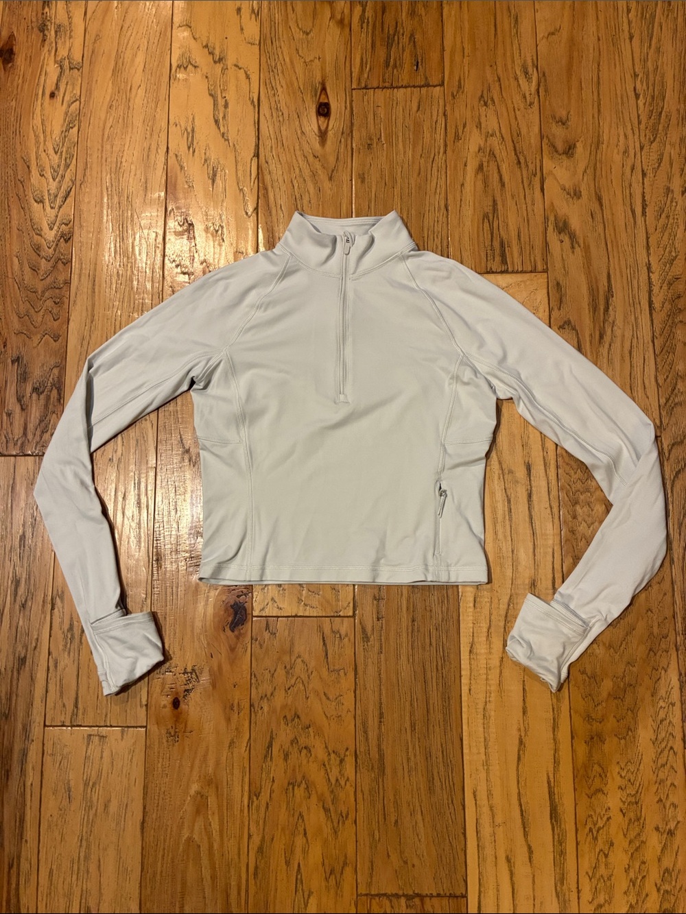 Lululemon Women’s off white Quarter-Zip Long Sleeve Top